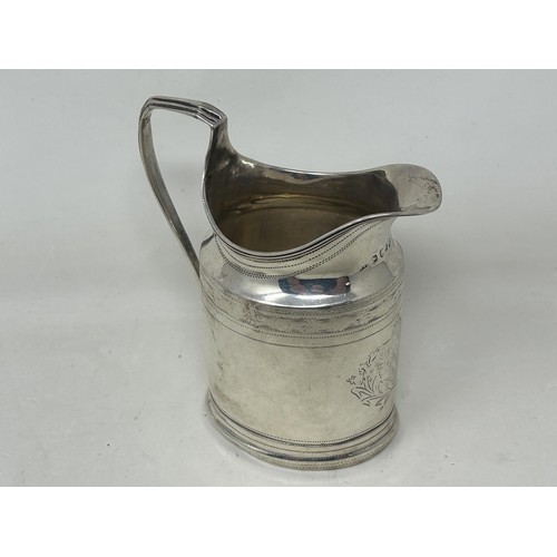 34 - A George III silver cream jug, London 1796, 4 ozt