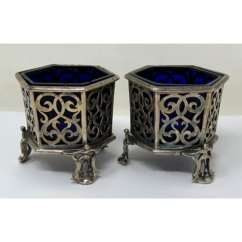 74 - A pair of early Victorian hexagonal pierced silver salts, London 1840, 7.2 ozt, with blue glass line... 