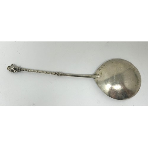 100 - A 19th century French silver spoon, with a lion finial, 30 g