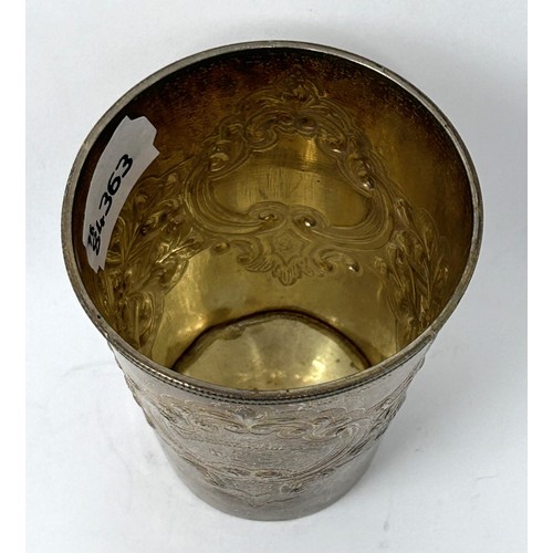 129 - A Victorian silver beaker, London 1871, 3.9 ozt