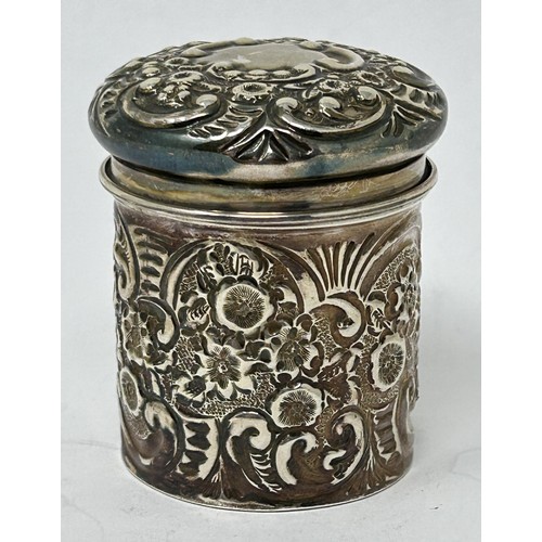 134 - An Edward VII silver cylindrical box and cover, Sheffield 1901, 1.5 ozt