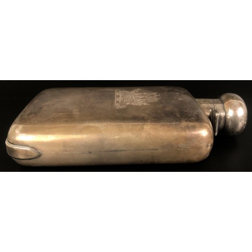 155 - A George V silver hip flask, Chester 1923, 7.2 ozt