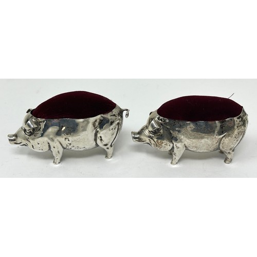 229 - A pair of Edward VII novelty silver pin cushions, in the form of pigs, Birmingham 1907