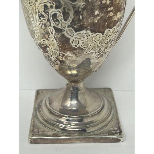 176 - A George III silver cream jug, London 1792