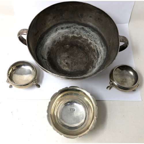 209 - A pair of George III salts, a George V sugar bowl, 4.92 ozt, and a silver coloured metal two handle ... 