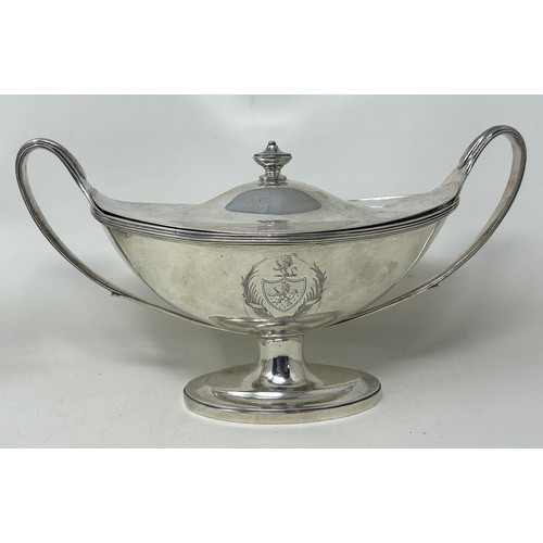 265 - A pair of George III silver tureens and covers, of navette form, London 1791, 36.9 ozt (2)