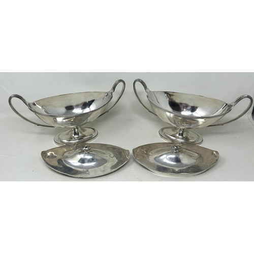 265 - A pair of George III silver tureens and covers, of navette form, London 1791, 36.9 ozt (2)