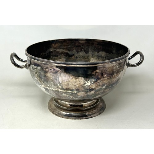 274 - A Victorian silver two handle bowl, Birmingham 1892, 35.84 ozt, and a silver plated salver (2)