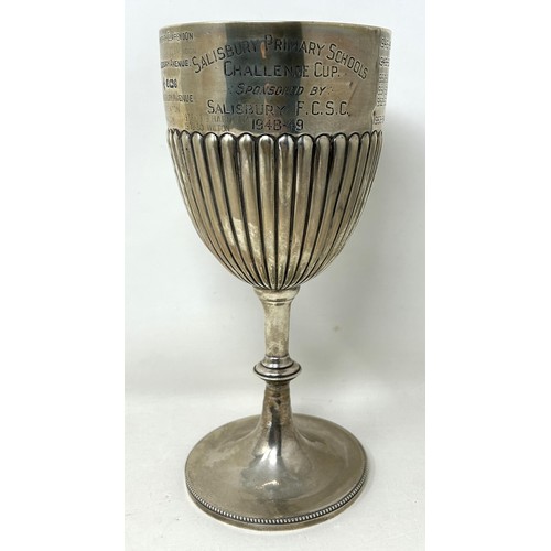 281 - A George V silver trophy cup, engraved Salisbury Primary Schools Challenge Cup, Sheffield 1913, 8.8 ... 