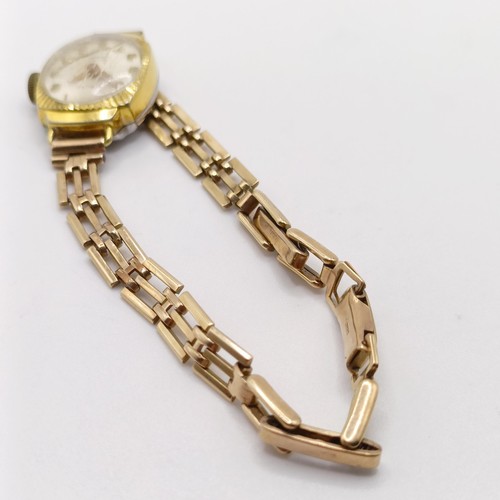 363 - A 9ct gold chain, 3.3 g, and a ladies Giroxa wristwatch, on a 9ct gold strap (2)