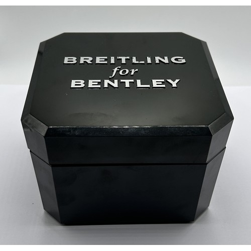 375 - A gentleman's stainless steel Breitling for Bentley Chronometer wristwatch, boxed with paperwork