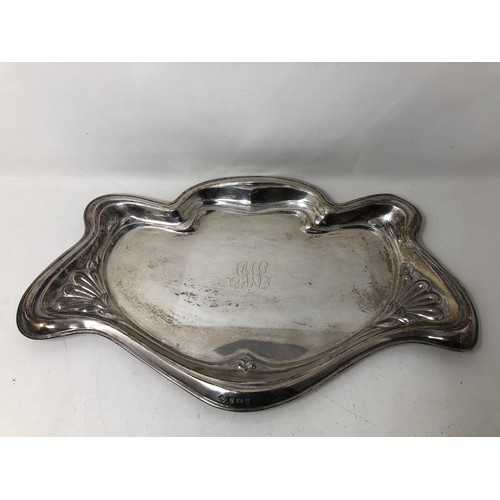 282 - A George V silver dresing table tray, Birmingham 1907, 10.3 ozt