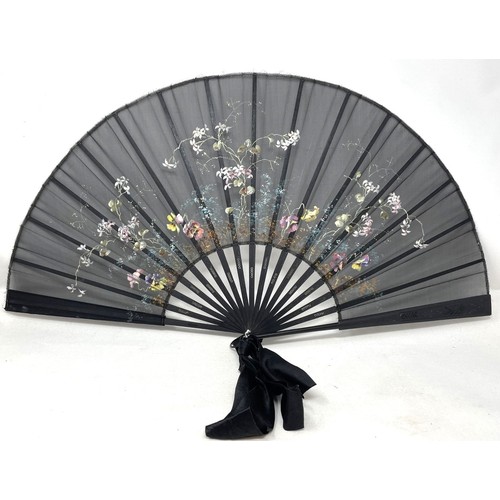 807 - A carved ebony fan, lace painted flowers, 36 cm, and five other fans  (6)