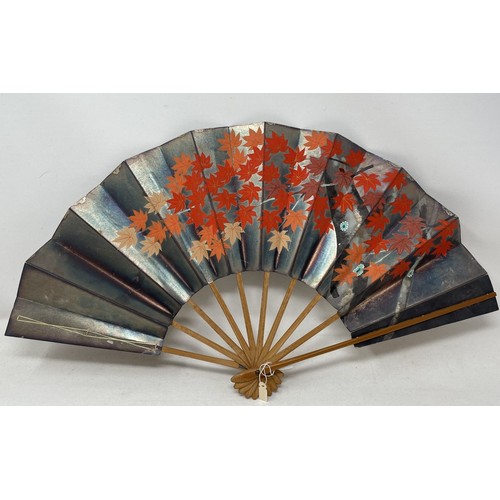 807 - A carved ebony fan, lace painted flowers, 36 cm, and five other fans  (6)