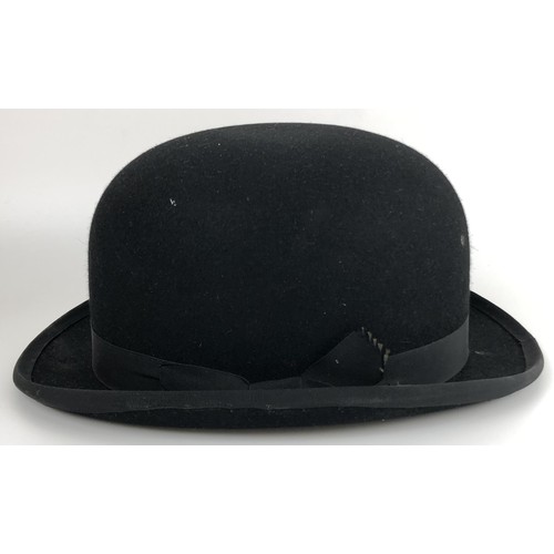 841 - A moleskin top hat, in a hat box, and a bowler hat in a card hat box (2)