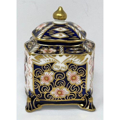 920 - A Royal Crown Derby Imari pattern caddy, retail mark for Tiffany & Co, 8 cm high