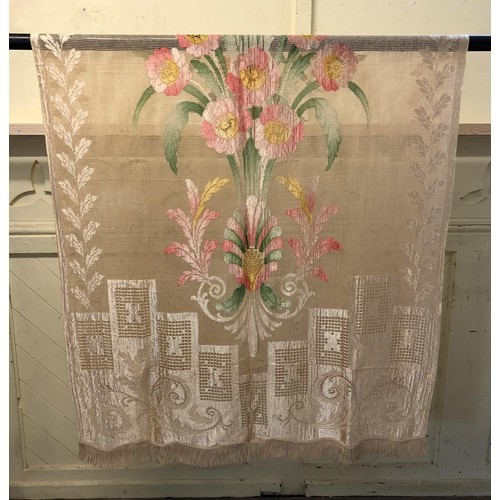 853 - An Art Deco needlework shawl, decorated flowers, 203 x 165 cm