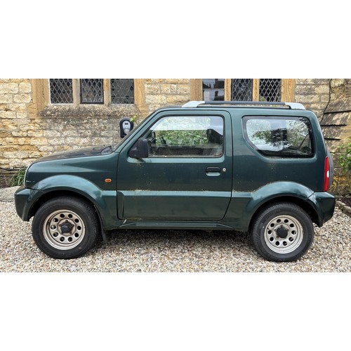 800 - On Instructions of the Executors: A 1999 Suzuki Jimny JLX, registration number V995 JAF, chassis num... 