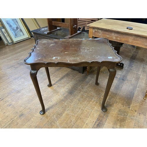 1193 - An oak coffer, 110 cm wide, a mirror, a trunk, a side table, a folding card table, a mahogany table,... 