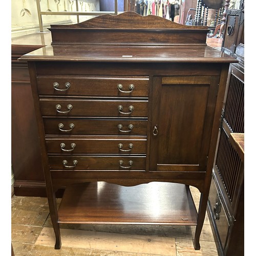 1174 - A mahogany music cabinet, 79 cm wide