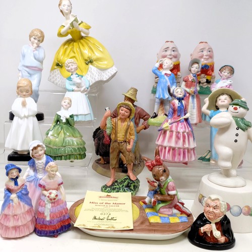 757 - A Royal Doulton figure, Thanksgiving HN2446, Bunny HN2214, Dinky Doo HN1618, Little Boy Blue HN2062,... 