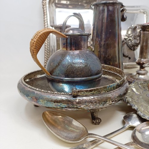 803 - Assorted silver plate (box)