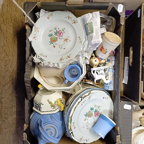 901 - Assorted ceramics (5 boxes)