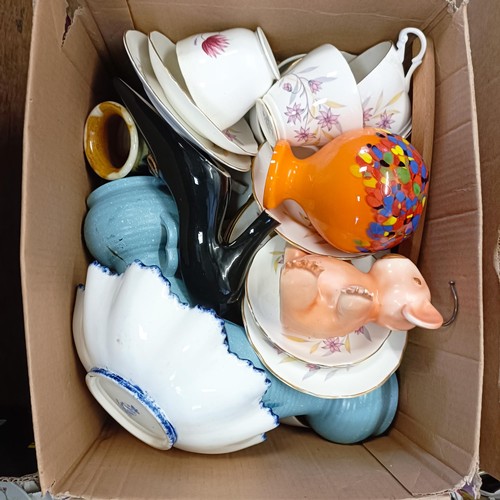 901 - Assorted ceramics (5 boxes)