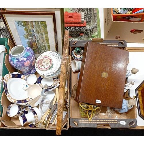 899 - A canteen of cutlery, in an oak case, assorted ceramics and other items (3 boxes)