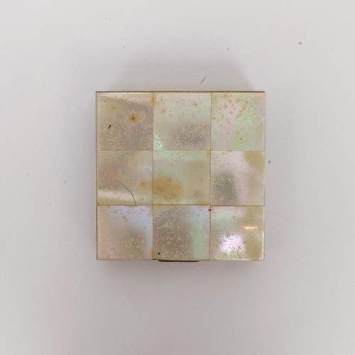 920 - A mother of pearl veneered box, 7 cm wide, and other mother of pearl veneered items (qty)