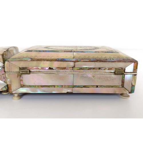 923 - A mother of pearl jewellery box, 11 cm wide, and another, 9 cm wide (2)