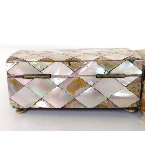 923 - A mother of pearl jewellery box, 11 cm wide, and another, 9 cm wide (2)