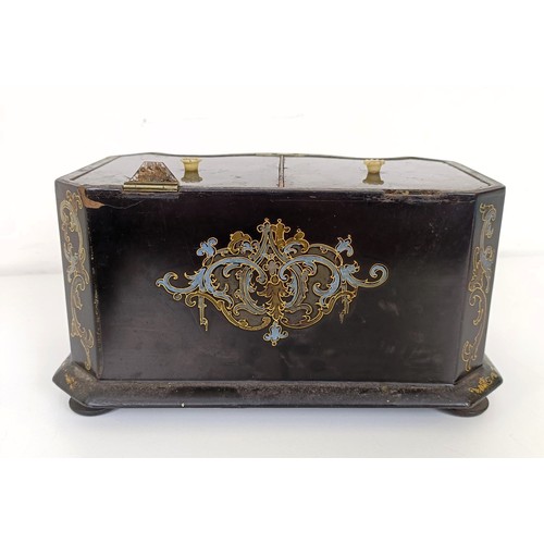 925 - A 19th century papier mache and mother of pearl inlaid serpentine tea caddy, 20 cm wide, and two box... 