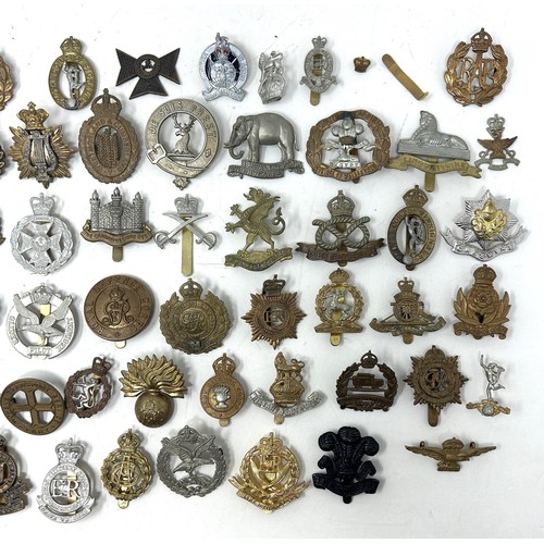 566 - Assorted military badges