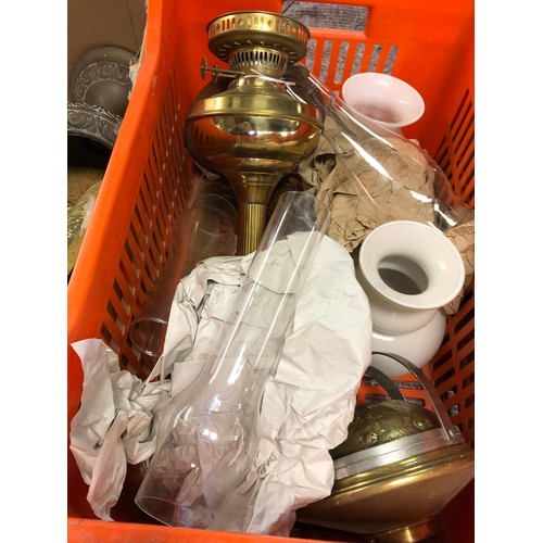 893 - Assorted oil lamps (3 boxes)