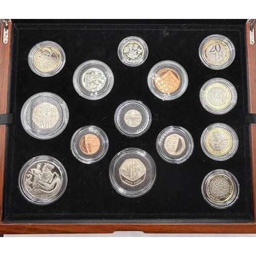 480 - A Royal Mint premium proof coin set, 2018