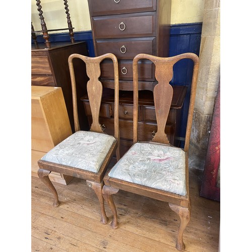 1044 - A base of a pine dressing chest, 90 cm wide, two pine bedside chests, three Queen Anne style chairs,... 