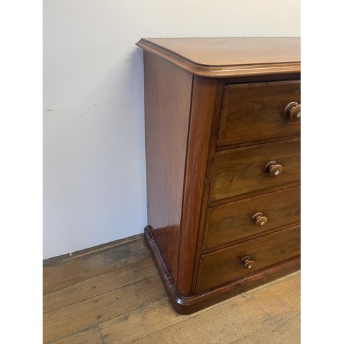 997 - A mahogany chest, having two short and three long drawers, 121 cm wide