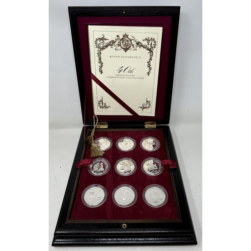 481 - A set of eighteen Royal Mint commemorative silver crowns, 40 Years of Majesty