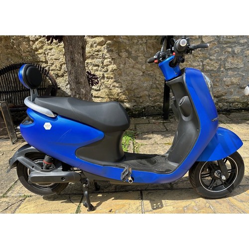 801 - A Bumblebee Bikes electric scooter, blue, battery voltage 48v, motor output 250w, lady owned and rid... 