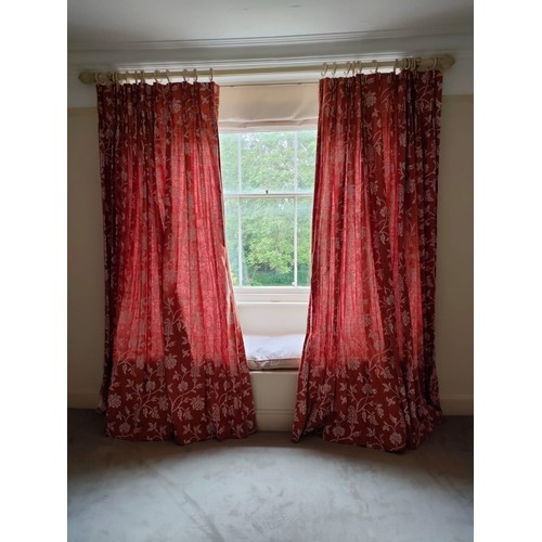 1115 - Assorted curtains