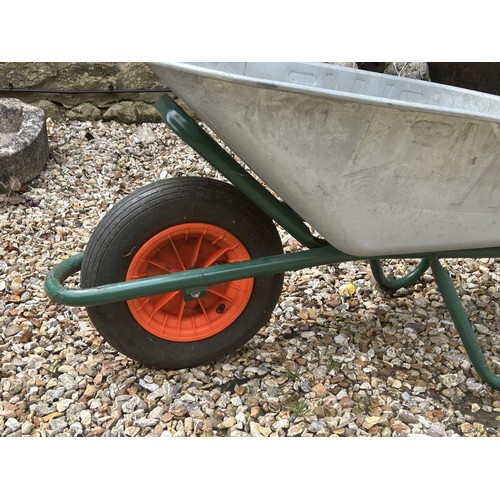 1111 - A wheelbarrow