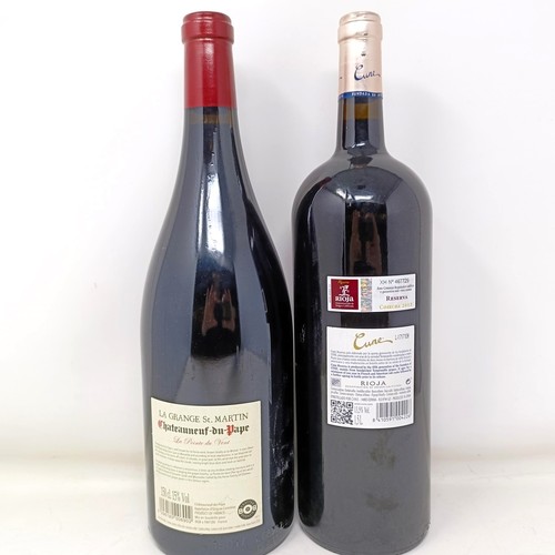 1221 - A magnum of Chateauneuf-Du-Pape, 2018, and a magnum of Cune Rioja Reserva, 2012 (2)