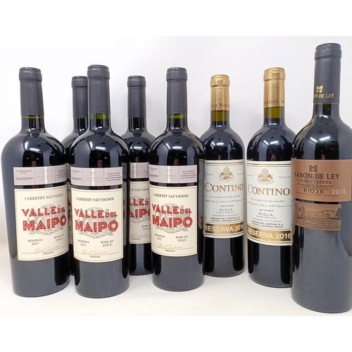 1222 - Five bottles of Valle Del Maipo, 2017, two bottles of Contino, 2016, and a bottle of Barren De Ley (... 