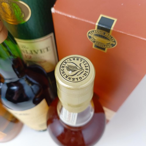 1225 - A bottle of Glenlivet whisky, 12 years old, and four other bottles of whisky, with tubes/box (5)