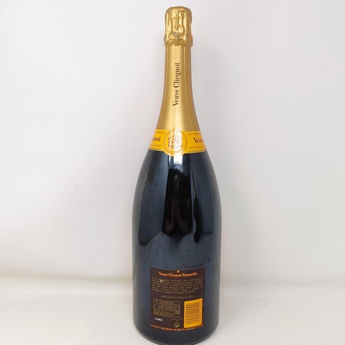 1246 - A magnum of Veuve Clicquot