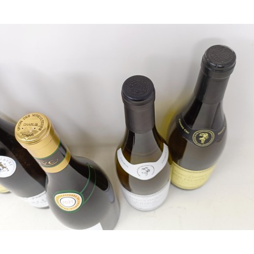 1258 - Two bottle of Chablis Premier Cru, 2020, and three other bottles of Chablis (5)