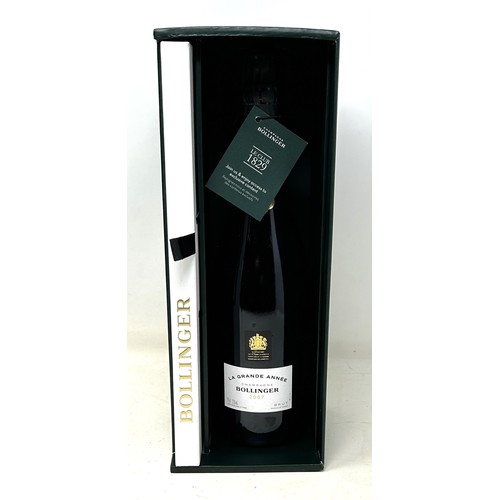 1331 - A bottle of Bollinger La Grand Annee Champagne, 2007