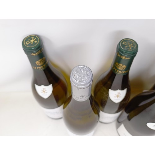 1263 - A bottle of Pouilly-Fume, 2018, another, 2019, and three other bottles (5)