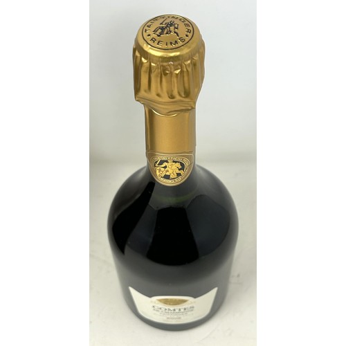 1333 - A bottle of Taittinger Comtes de Champagne, 2006, boxed